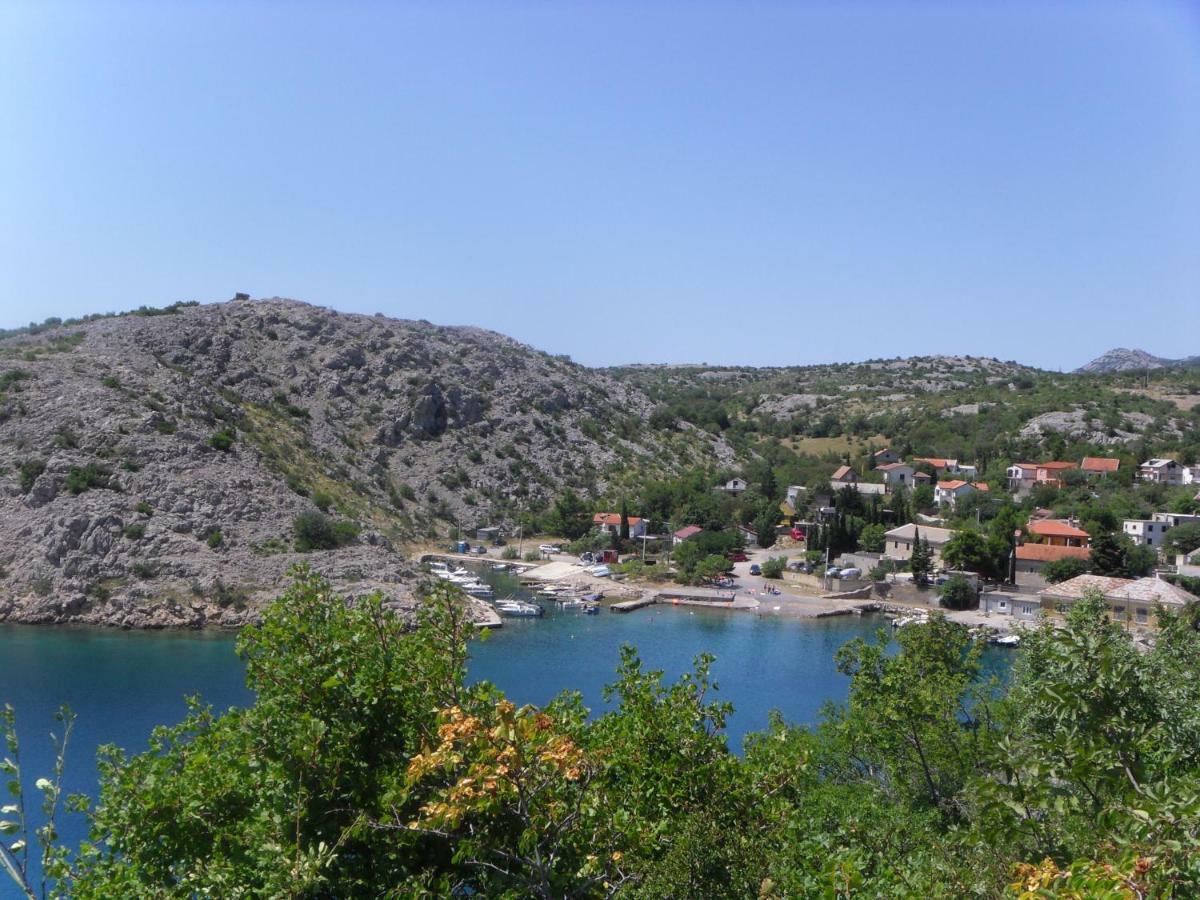 Ferienwohnung Kuca Za Odmor Stimac Cesarica Exterior foto